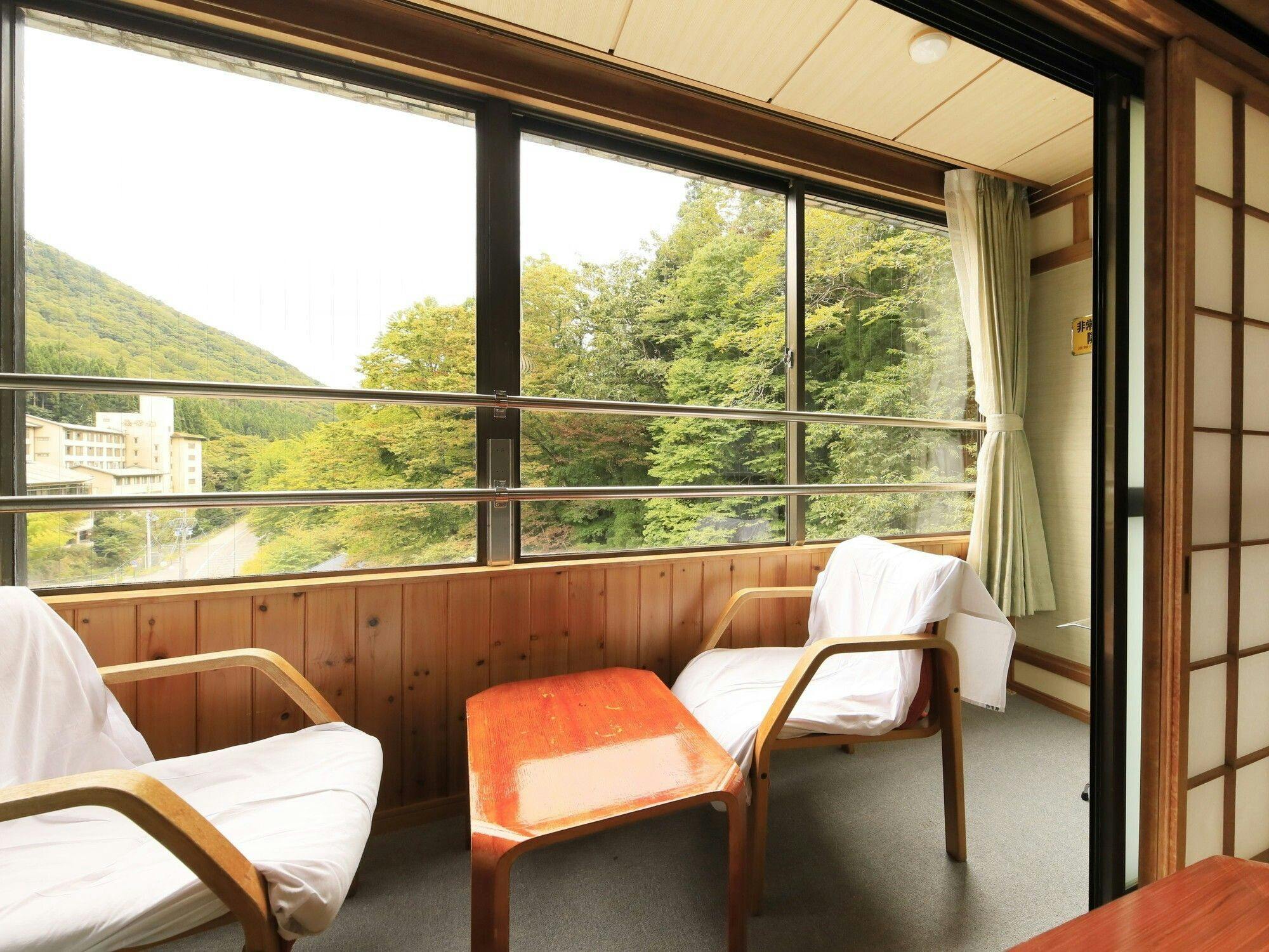 Kagasuke Inn of Bamboo Light