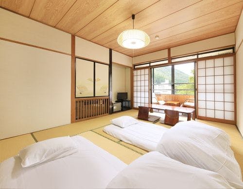 【山側10畳】