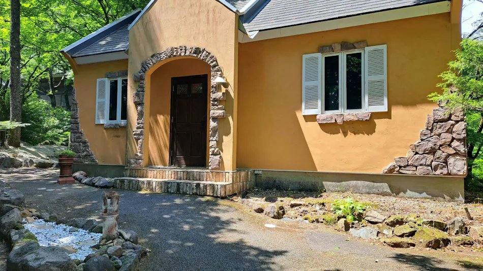 Rosewood Garden & Villa