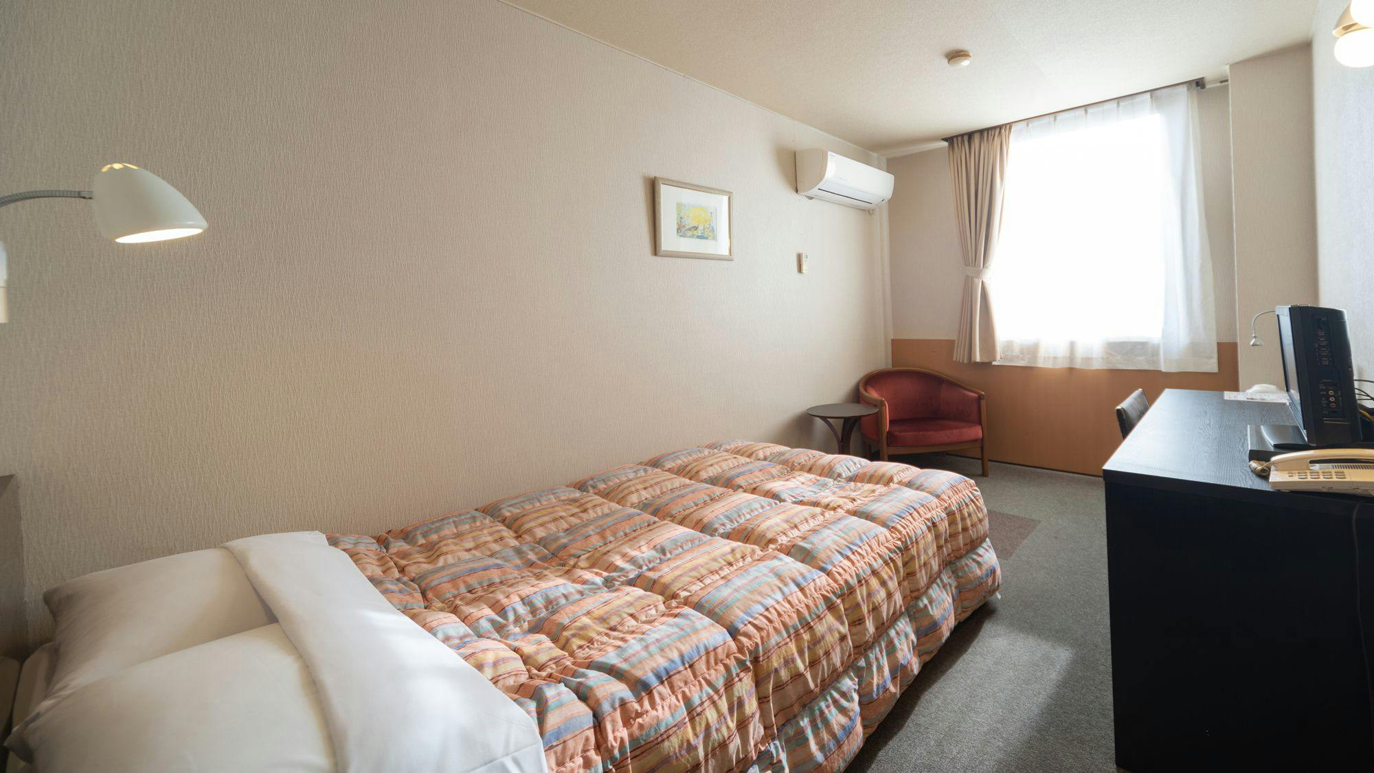 เตียงคู่ขนาดเล็ก