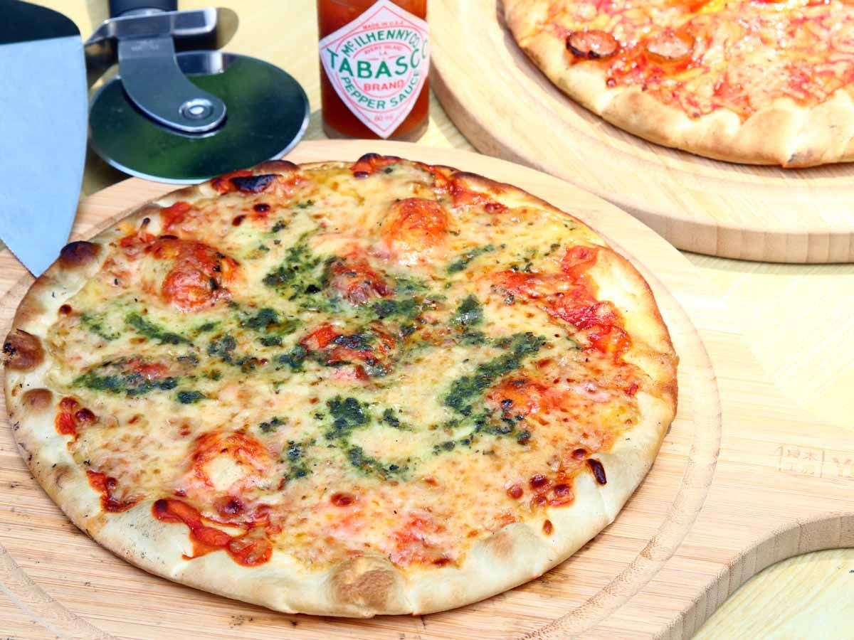 สัมผัสประสบการณ์การอบพิซซ่าแท้ด้วยเตาอบพิซซ่า!