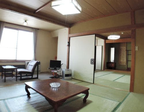*和室16畳