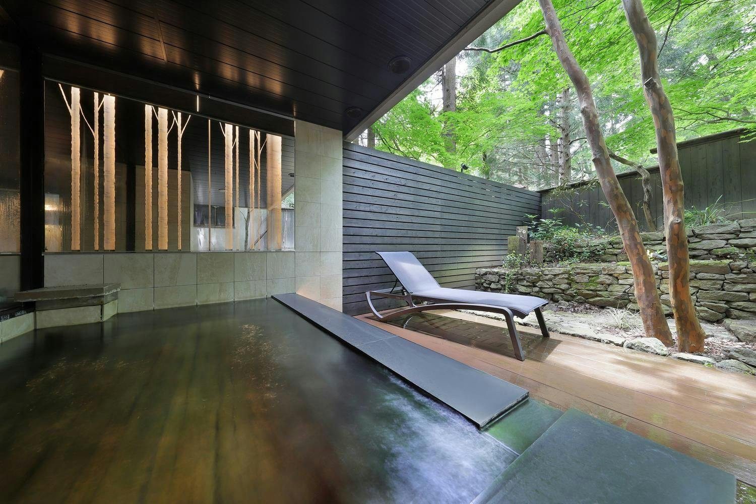 SHIN TOJI HOTEL LULUD