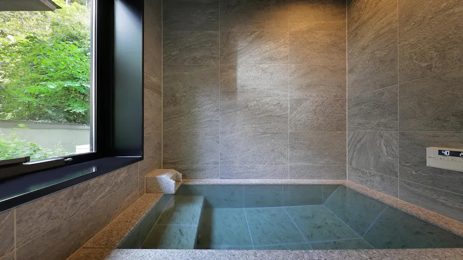 SHIN TOJI HOTEL LULUD