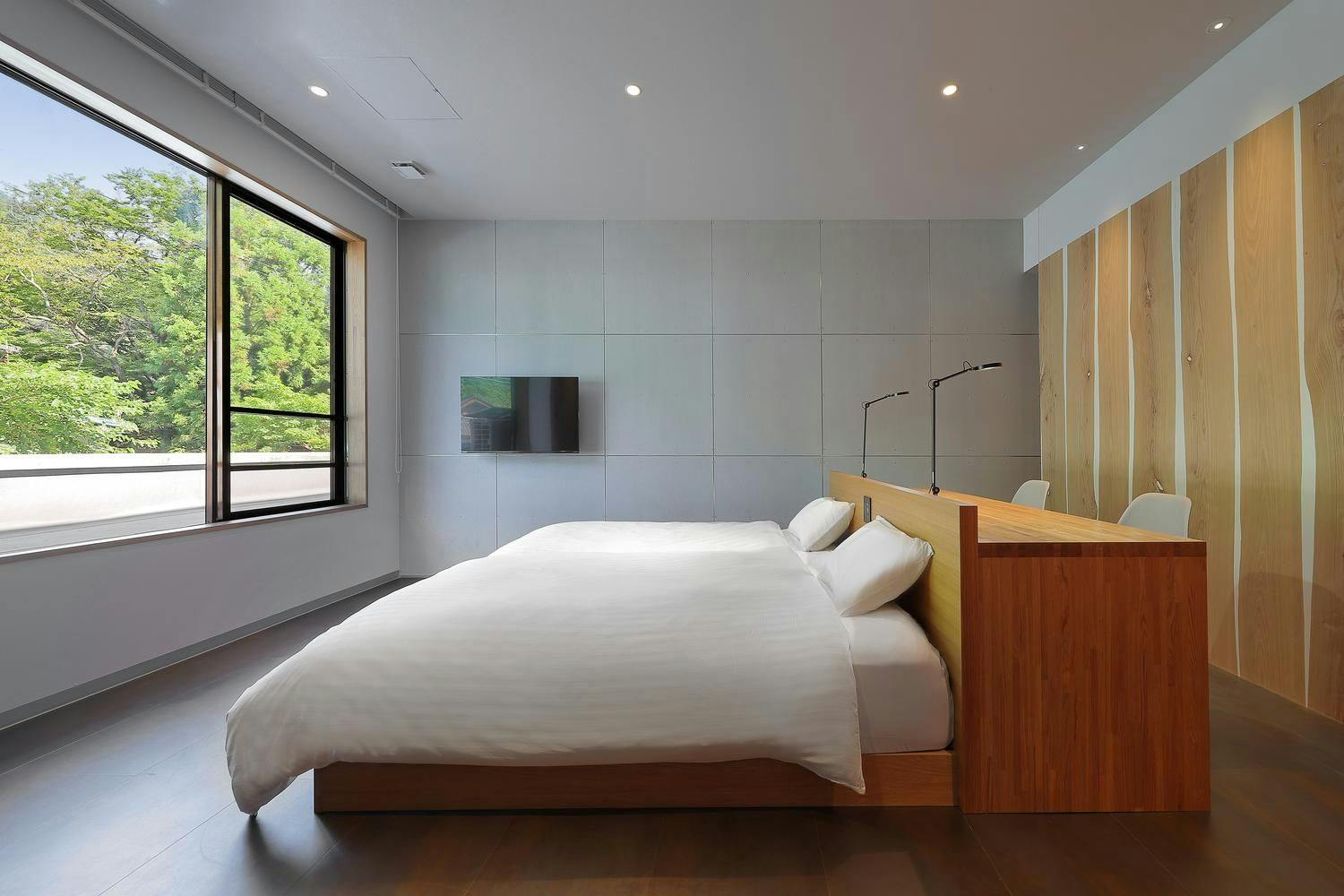 SHIN TOJI HOTEL LULUD