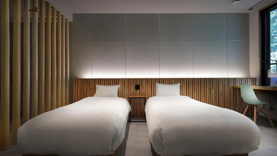 SHIN TOJI HOTEL LULUD