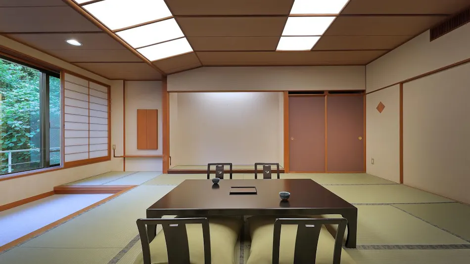 SHIN TOJI HOTEL LULUD