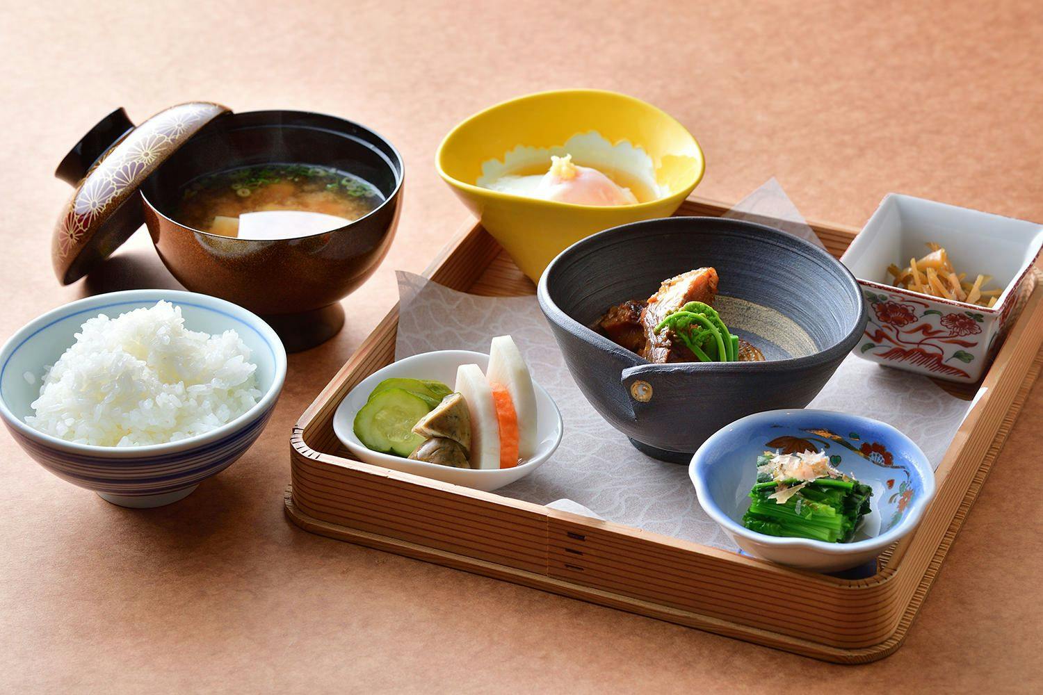 SHIN TOJI HOTEL LULUD