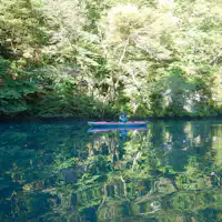 พายเรือแคนูที่ทะเลสาบชิมะ