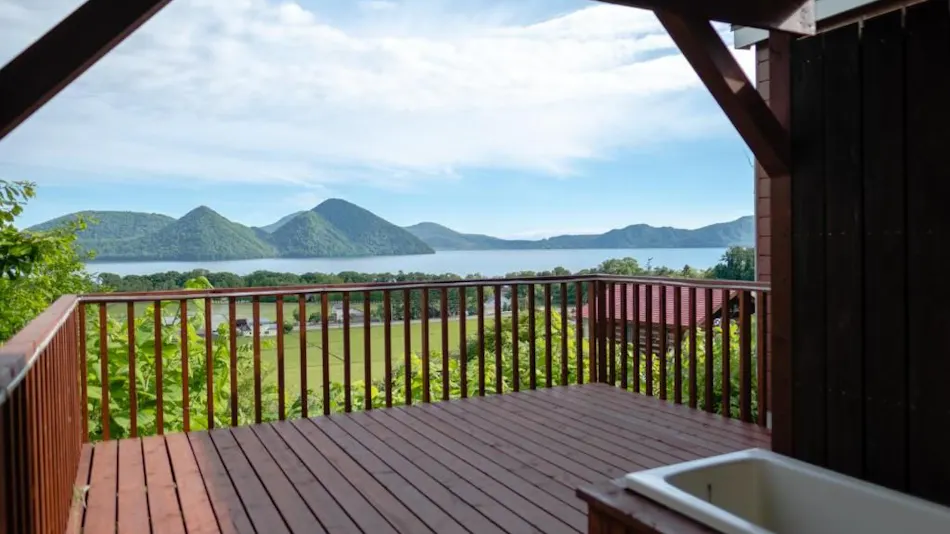 The God of Lake Toya and Nakajima