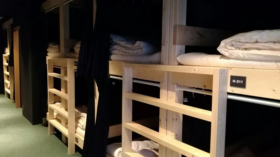 Guesthouse Hiroshima MangeTak