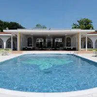 ภายนอกโรงแรม