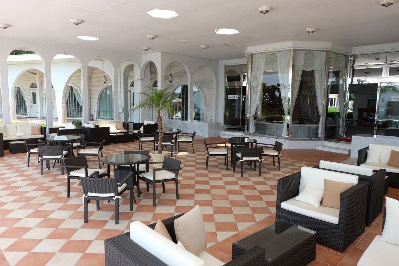 ระเบียงโรงแรม