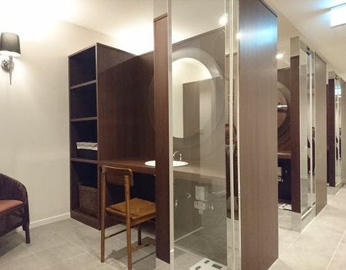 浴場女子パウダーブース