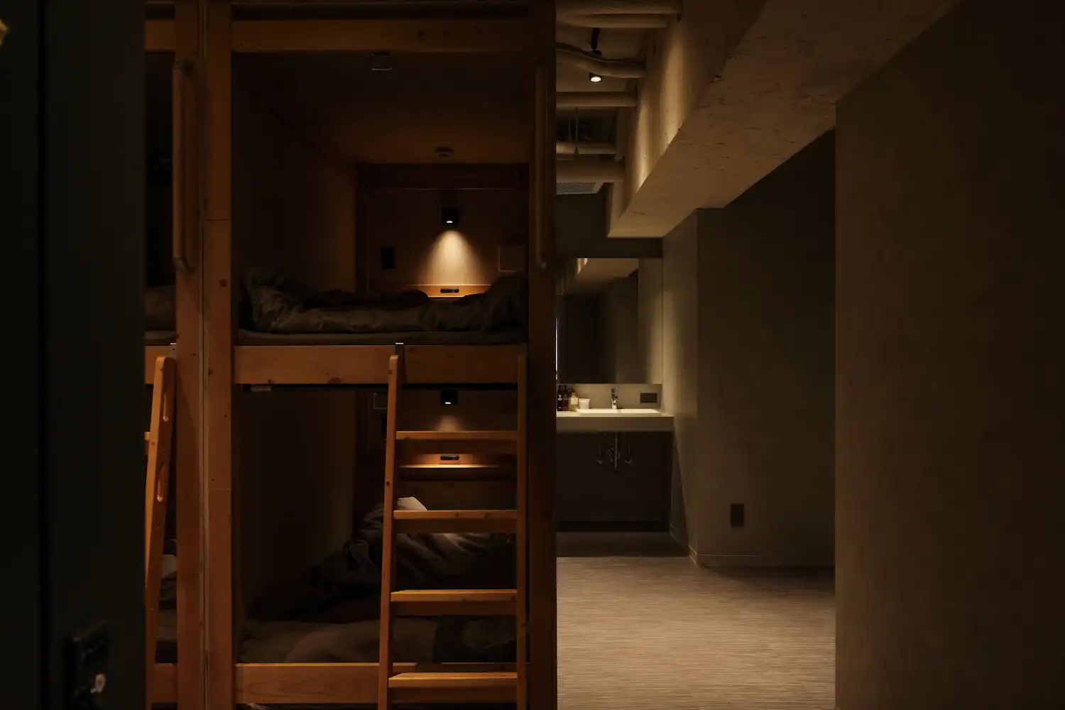 ห้องพักรวม (10 เตียง)