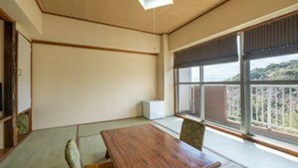 Takamine Inn
