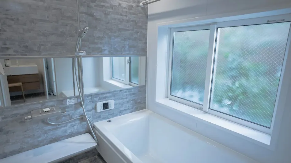 Roopt Hayama Morito (Villa with panoramic views of Mt. Fuji and the sea, located right by Morito Beach)
