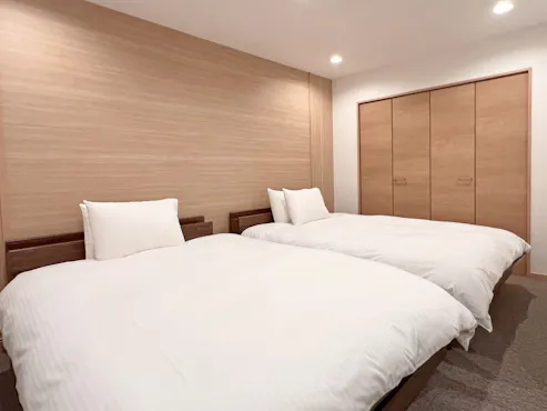 【ปลอดบุหรี่】ห้องสวีทเตียงคู่ (44 ตร.ม.)