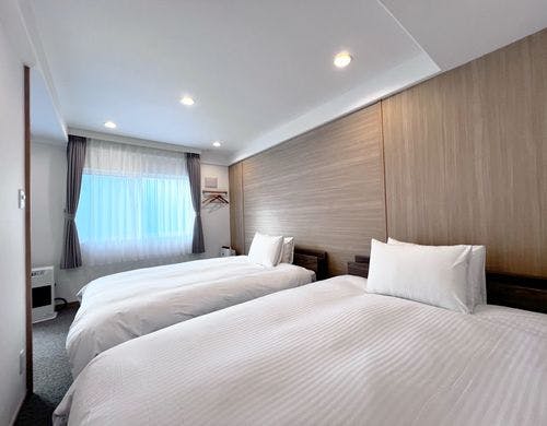 【禁煙】デラックススイートツイン（44平米