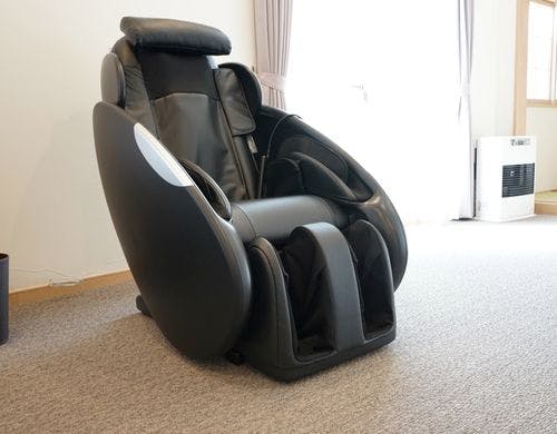 マッサージチェア完備