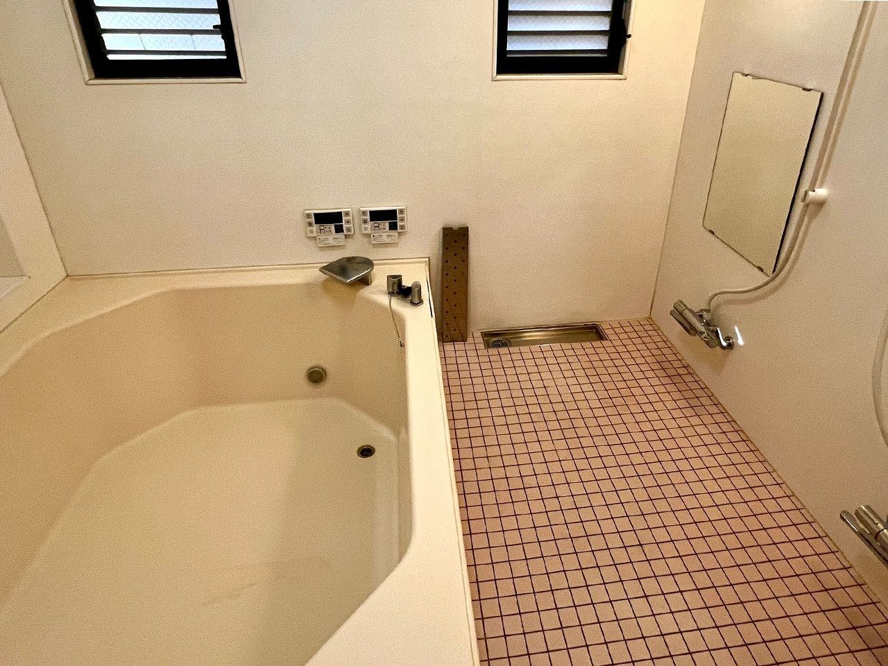 ห้องอาบน้ำรวม