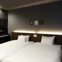 มีเปียโนอัพไรท์ให้บริการ
