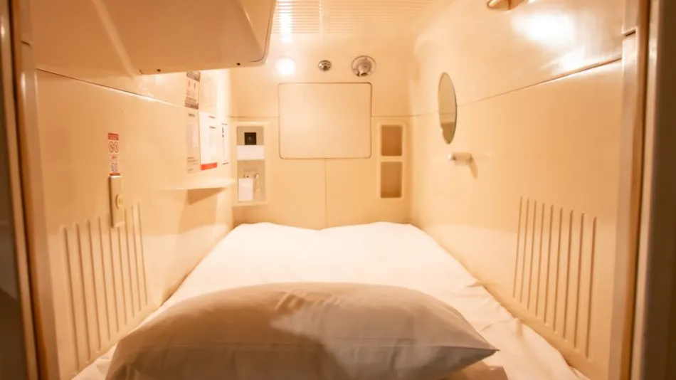 Capsule Hotel Asahi Plaza Shinsaibashi