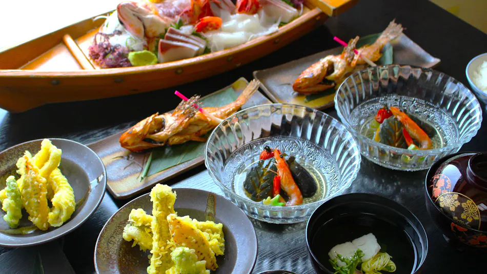 Reiwa Accommodation Sakamotoya Ryokan