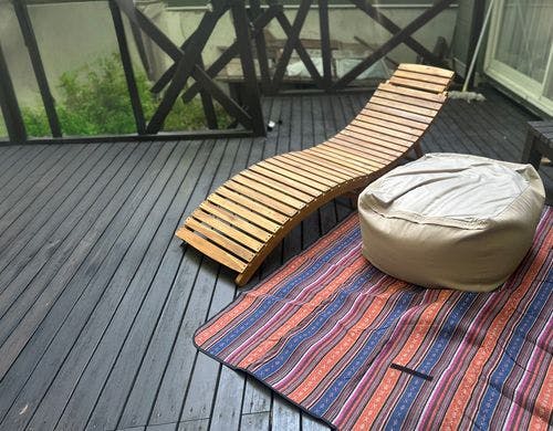バルコニーベッドとクッション