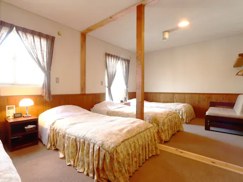 ห้องโฟร์สรูม