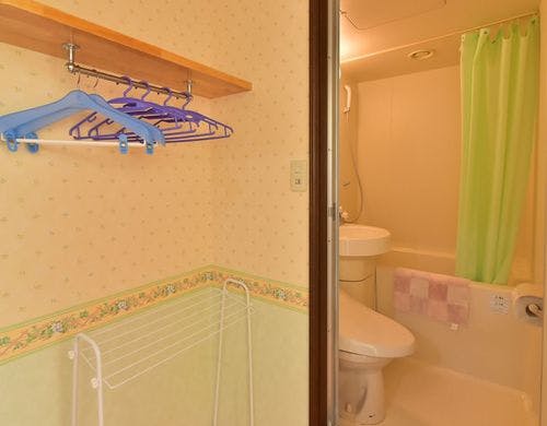 洋室［トリプル］バス・トイレ付