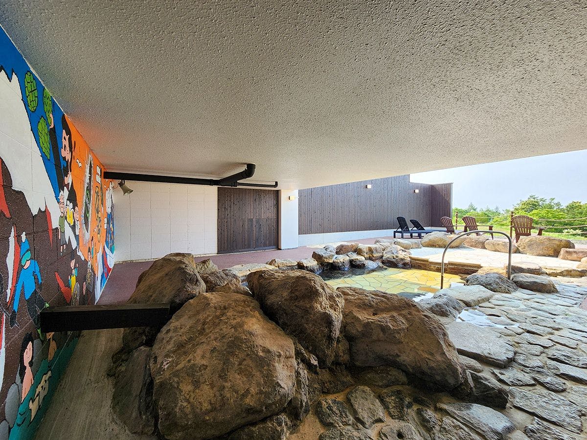 # ห้องอาบน้ำชาย