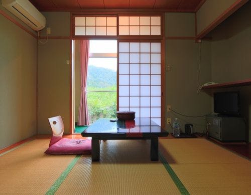 【4畳半和室】1～2名様用のお部屋です。