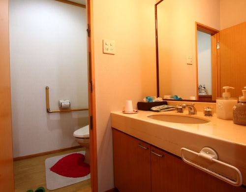 ゆっくり寛げる和室です。