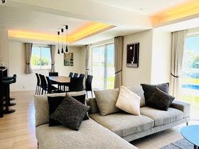 ヴィラ　プールモア