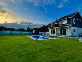 ヴィラ　プールモア