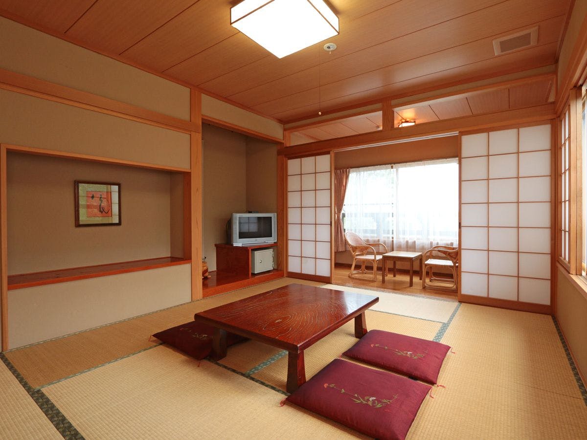 Ginzan-daira Onsen Okutadami Sanso