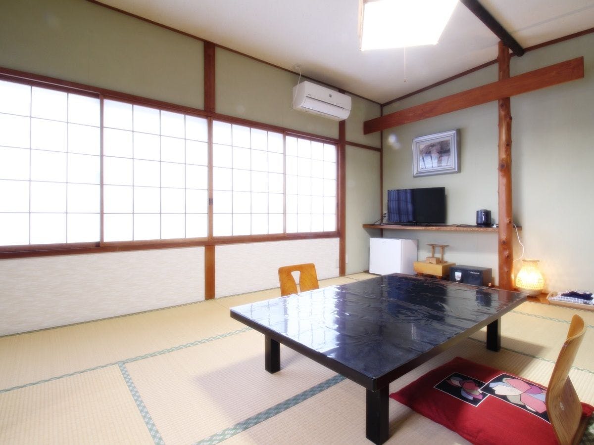 Tsukioka Onsen Accommodation Akamatsu