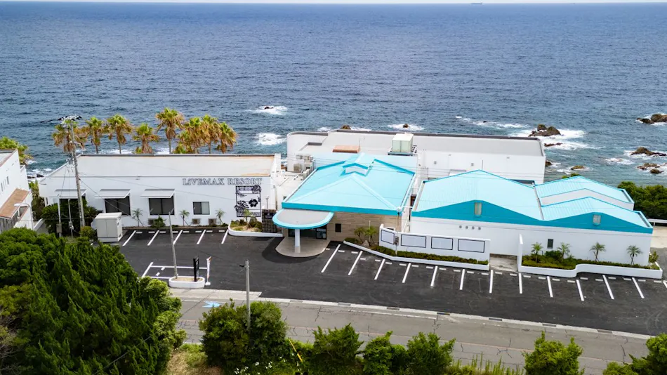 Livemax Resort Innami Seafront