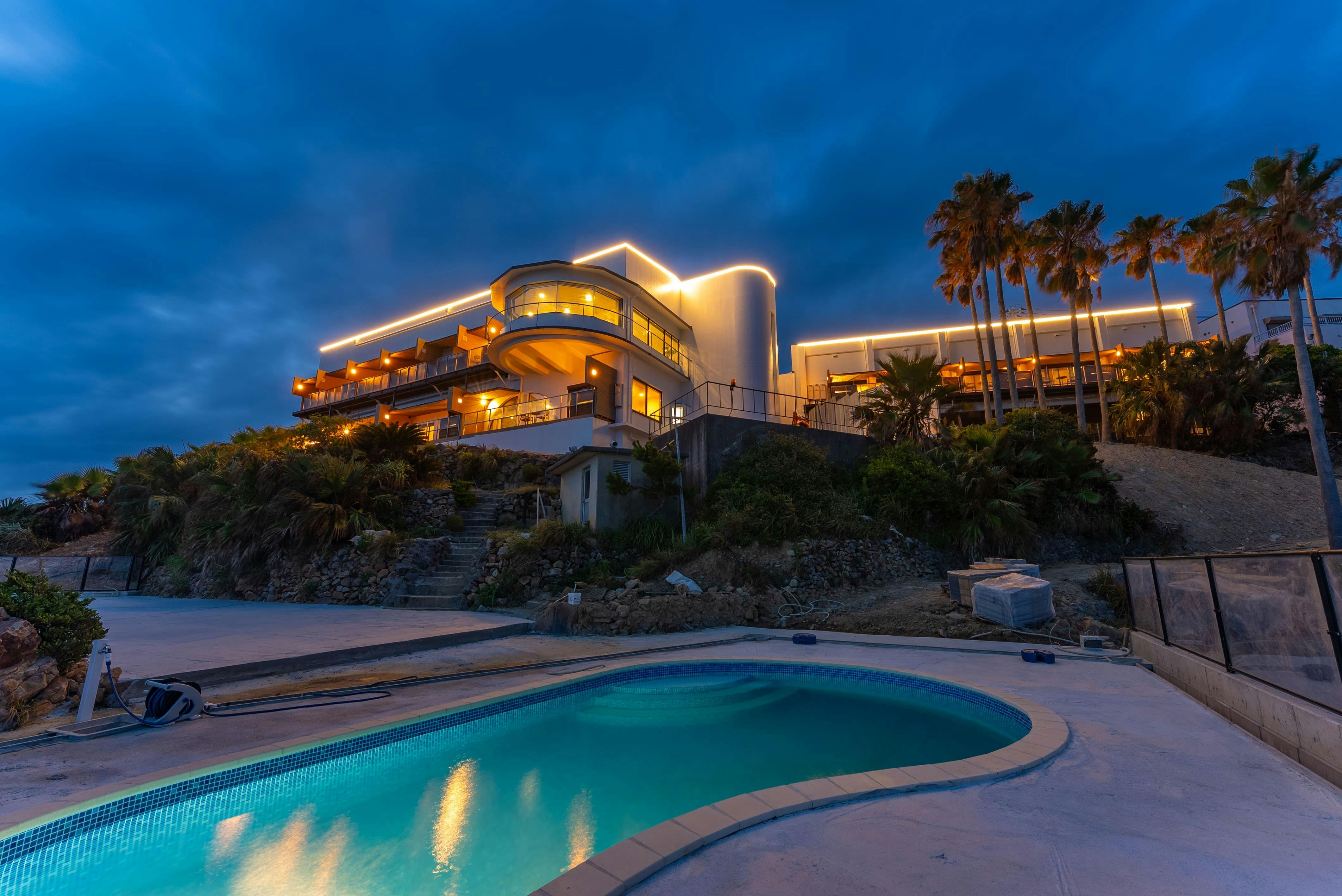 ห้องพักทุกห้องมี【น้ำพุร้อนกลางแจ้ง】ในสปาและรีสอร์ท