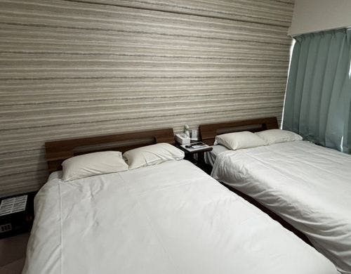 ダブルベッド2台で最大4名様まで宿泊可能