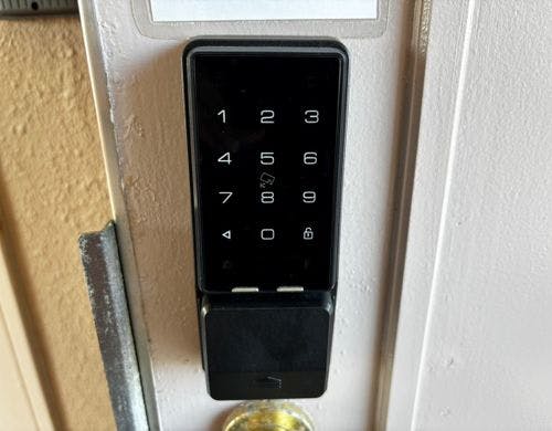 暗証番号でスムーズにチェックイン。非対面