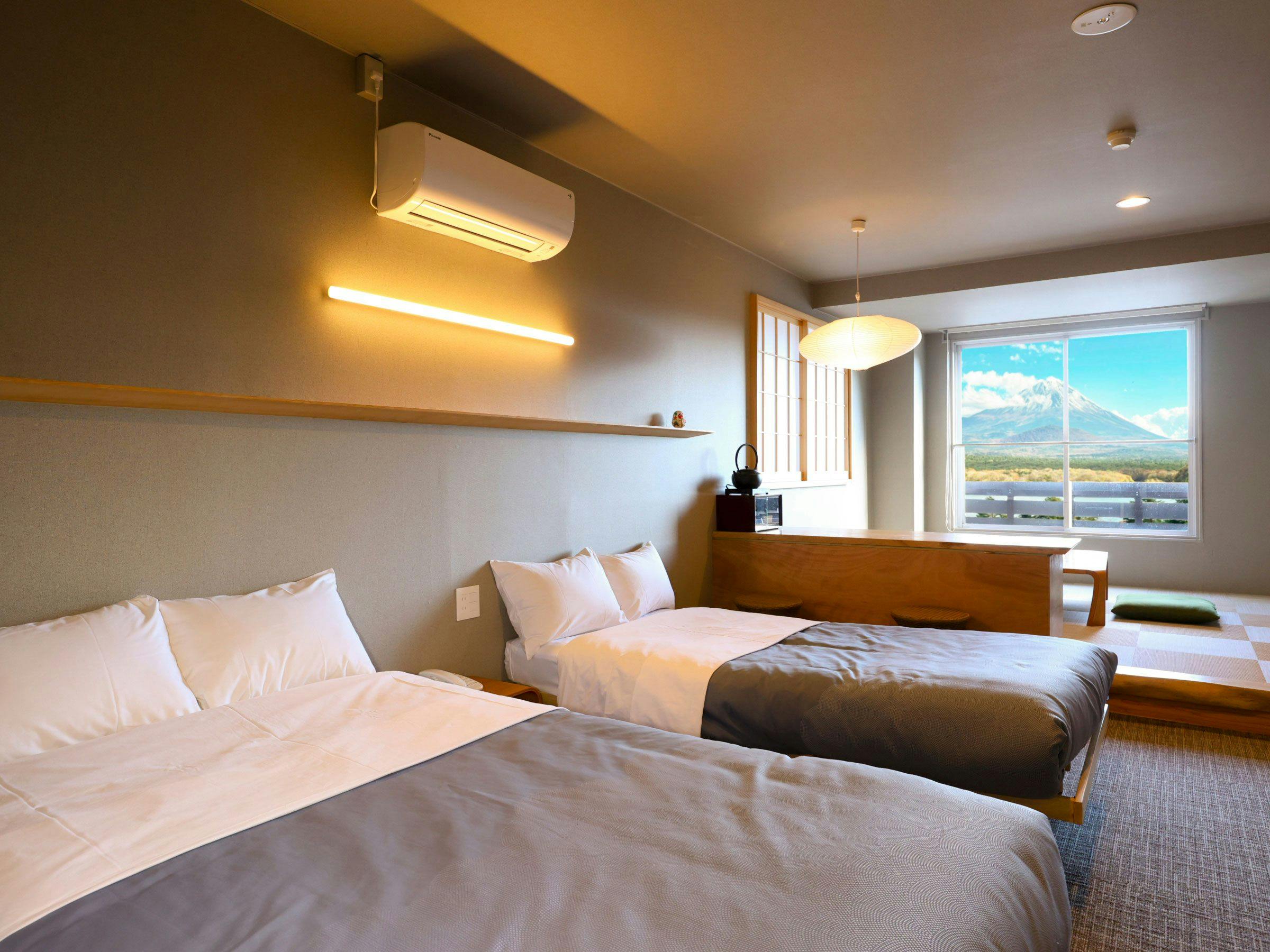 Shoji Mount Hotel