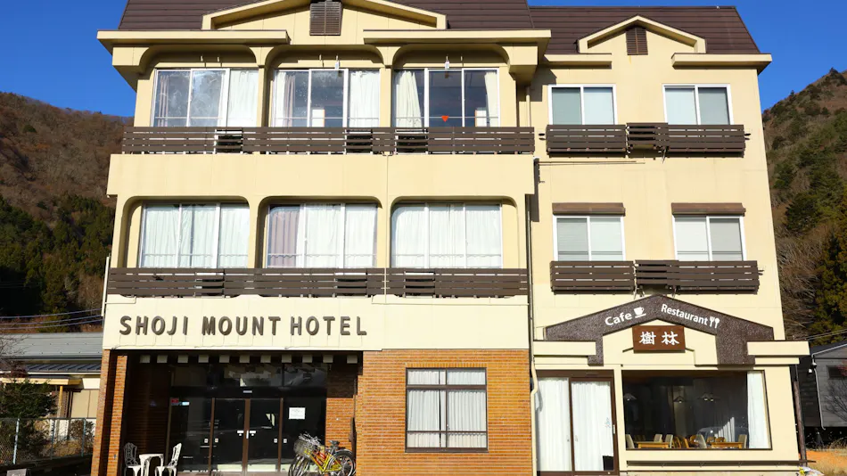 Shoji Mount Hotel