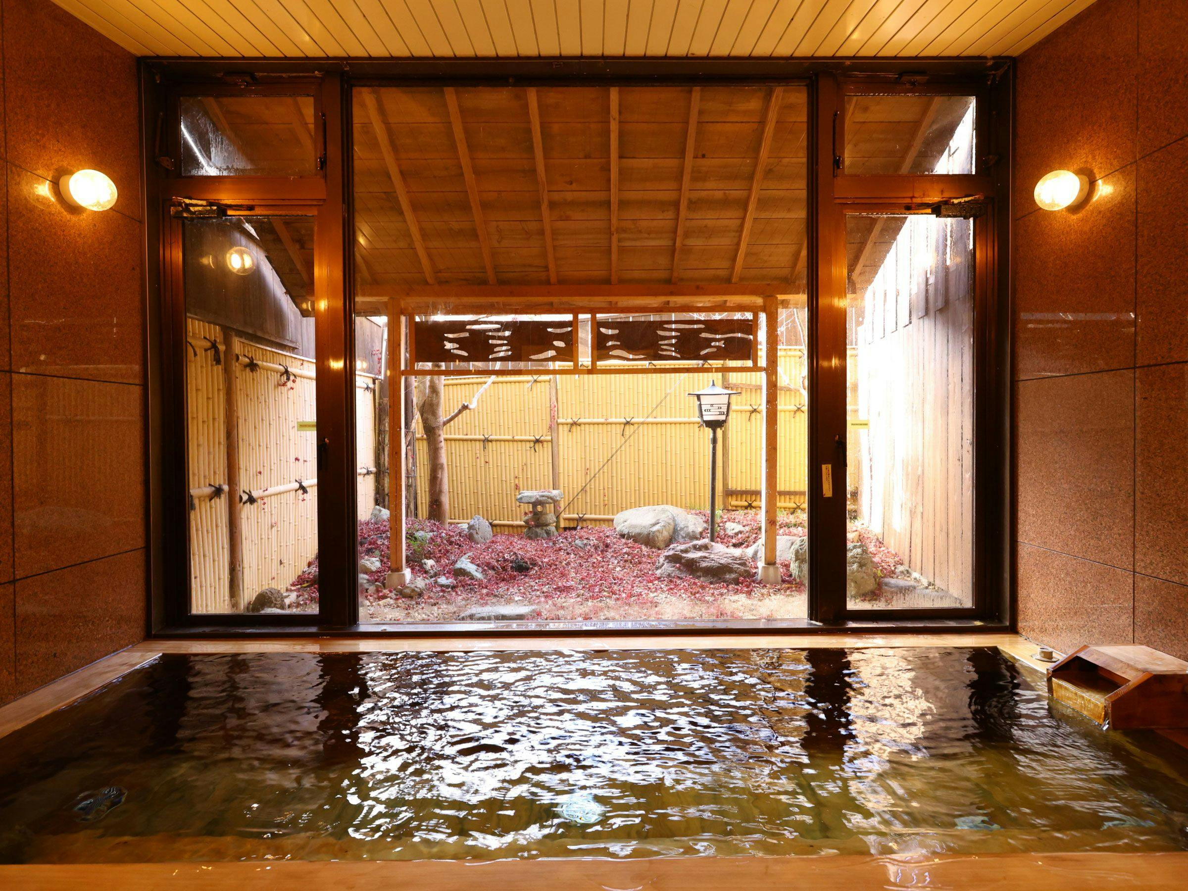 Shoji Mount Hotel