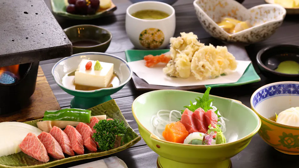 Shoji Mount Hotel
