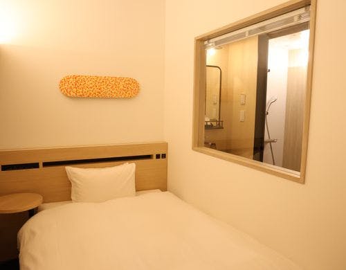 シングルルーム（13.6平米）