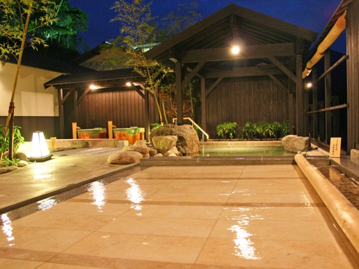 *【บ่อนอนแช่】