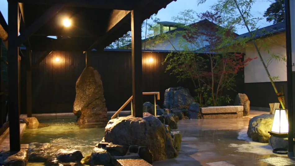Eigenji Onsen Happu no Yu