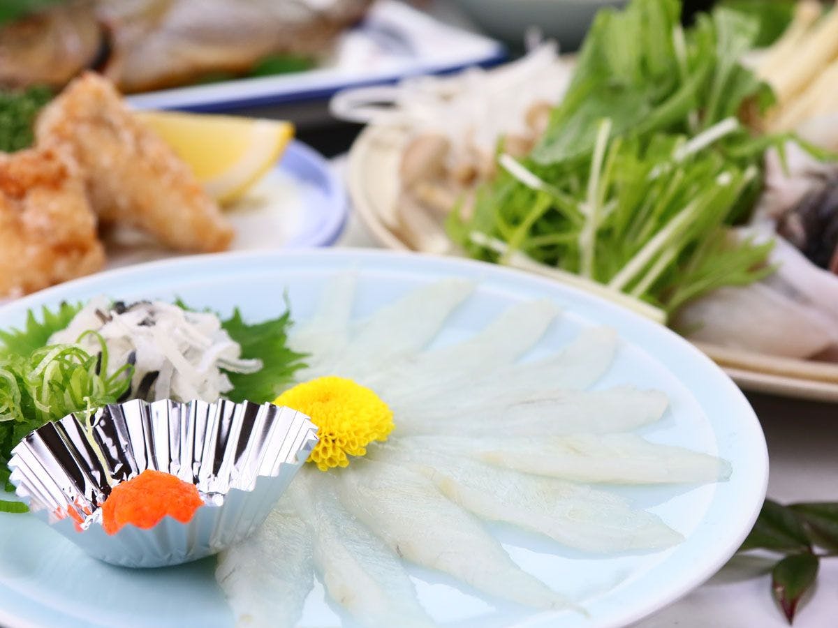 Heartwarming Cuisine Accommodation in Ise-Shima: Hirooka-so